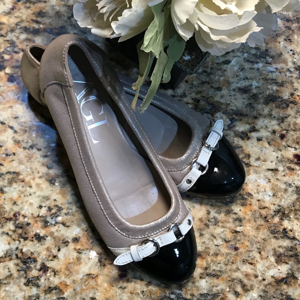 AGL ballerina flats size 37